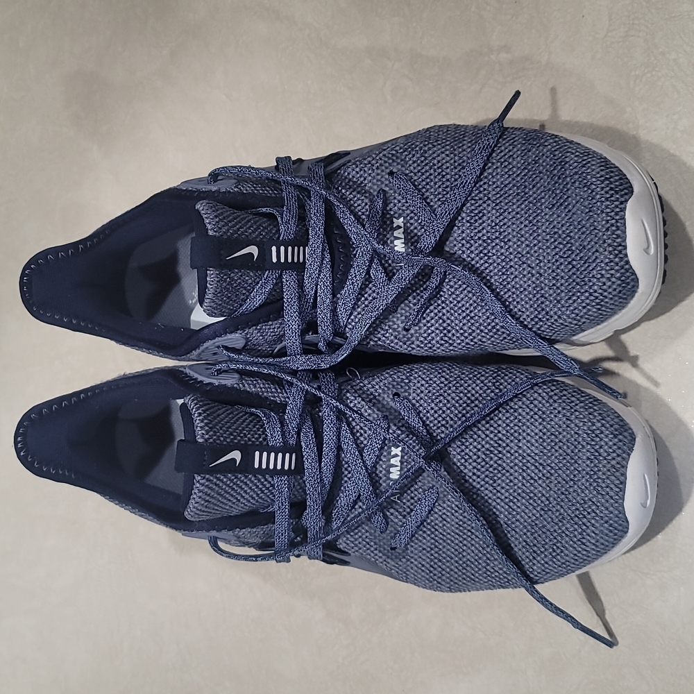 Nike Air Max Athletic Shoes